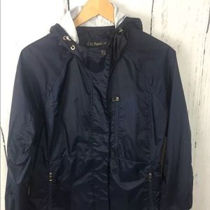 G. H. Bass & Co. Women's Size L Navy Blue Raincoat